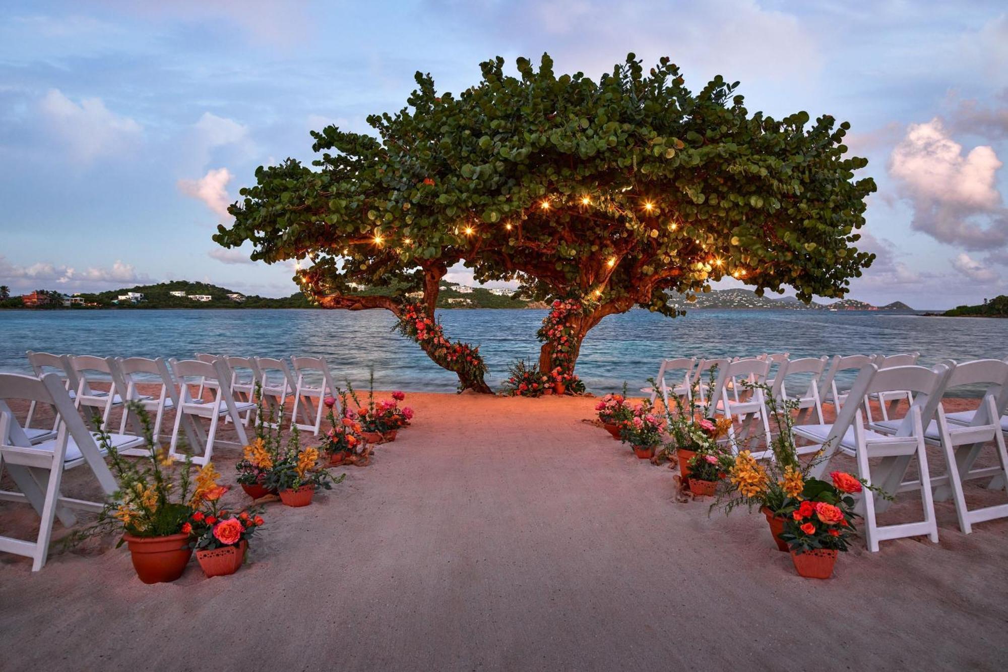 The Ritz-Carlton St. Thomas Hotel Benner Buitenkant foto